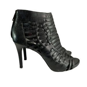 JOIE Keena Black Leather Woven Peep Toe Shootie Sz 41/10